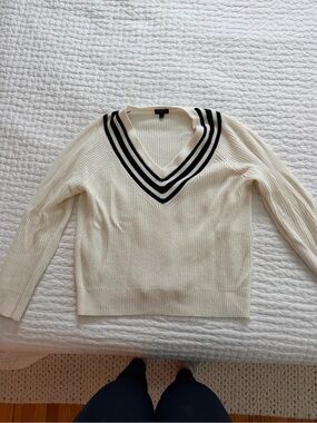 Talbots Cream V-Neck Sweater